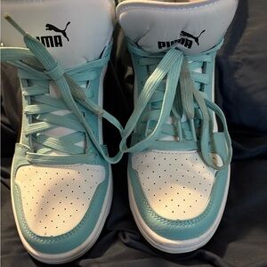 Puma Women's High-Top Sneakers - White and Teal